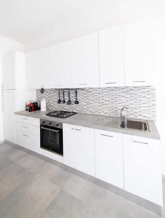 Ca Della Luna 2 - Monolocale Apartment Castelnuovo Magra